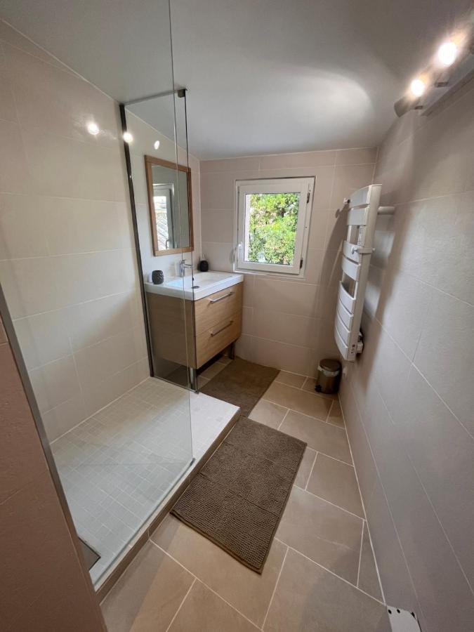 • Bel Appartement - Centre Historique De Poitiers Exterior photo