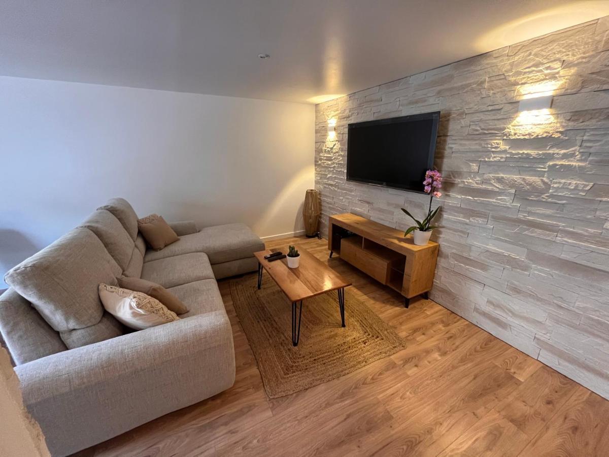 • Bel Appartement - Centre Historique De Poitiers Exterior photo